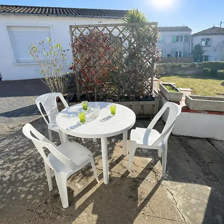 Maisonnette Pres De La Et Du Centre-ville A - Fr-1-22-394 Сasa de vacaciones *